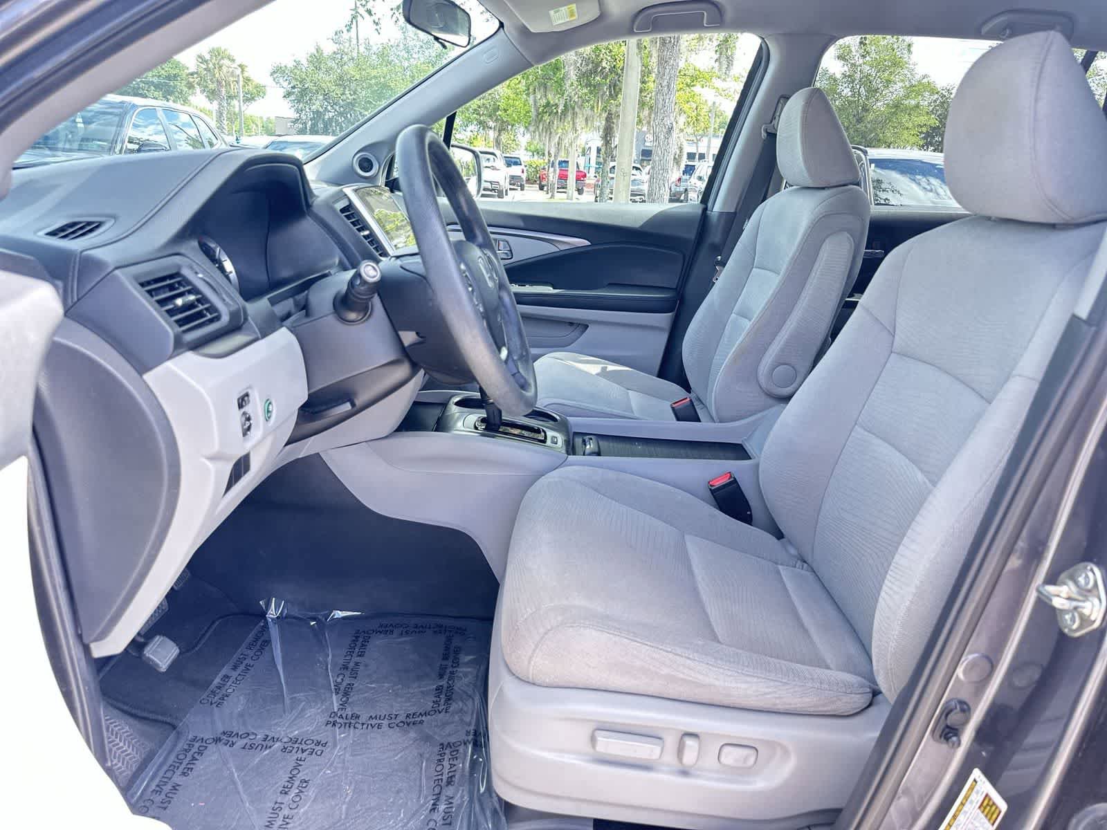 Used 2017 Honda Pilot EX image 13