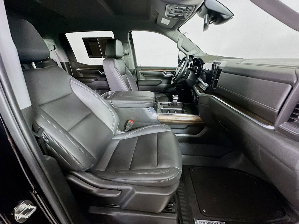 Used 2023 Chevrolet Silverado 1500 RST w/ Convenience Package II image 12