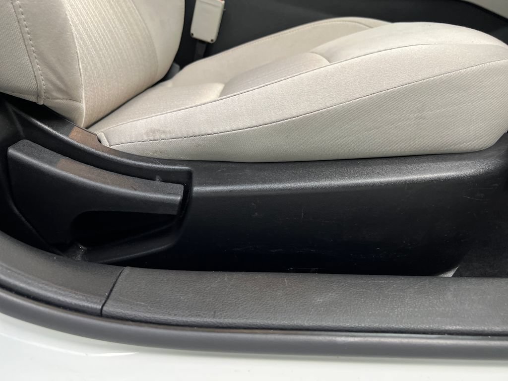 Used 2024 Nissan Altima 2.5 SV AWD/4WD image 26