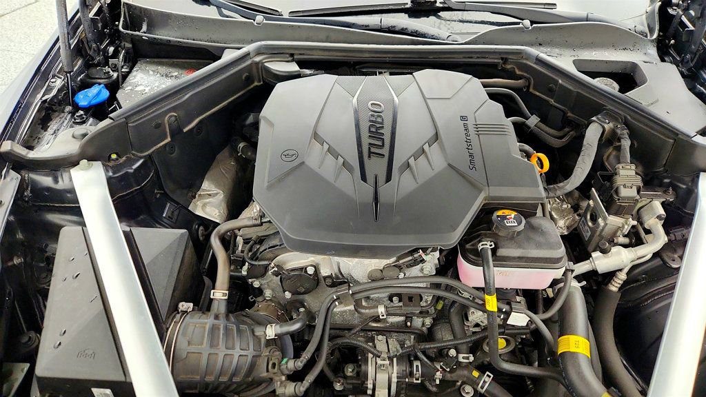 Used 2022 Kia Stinger GT-Line w/ Sun & Sound Package image 28