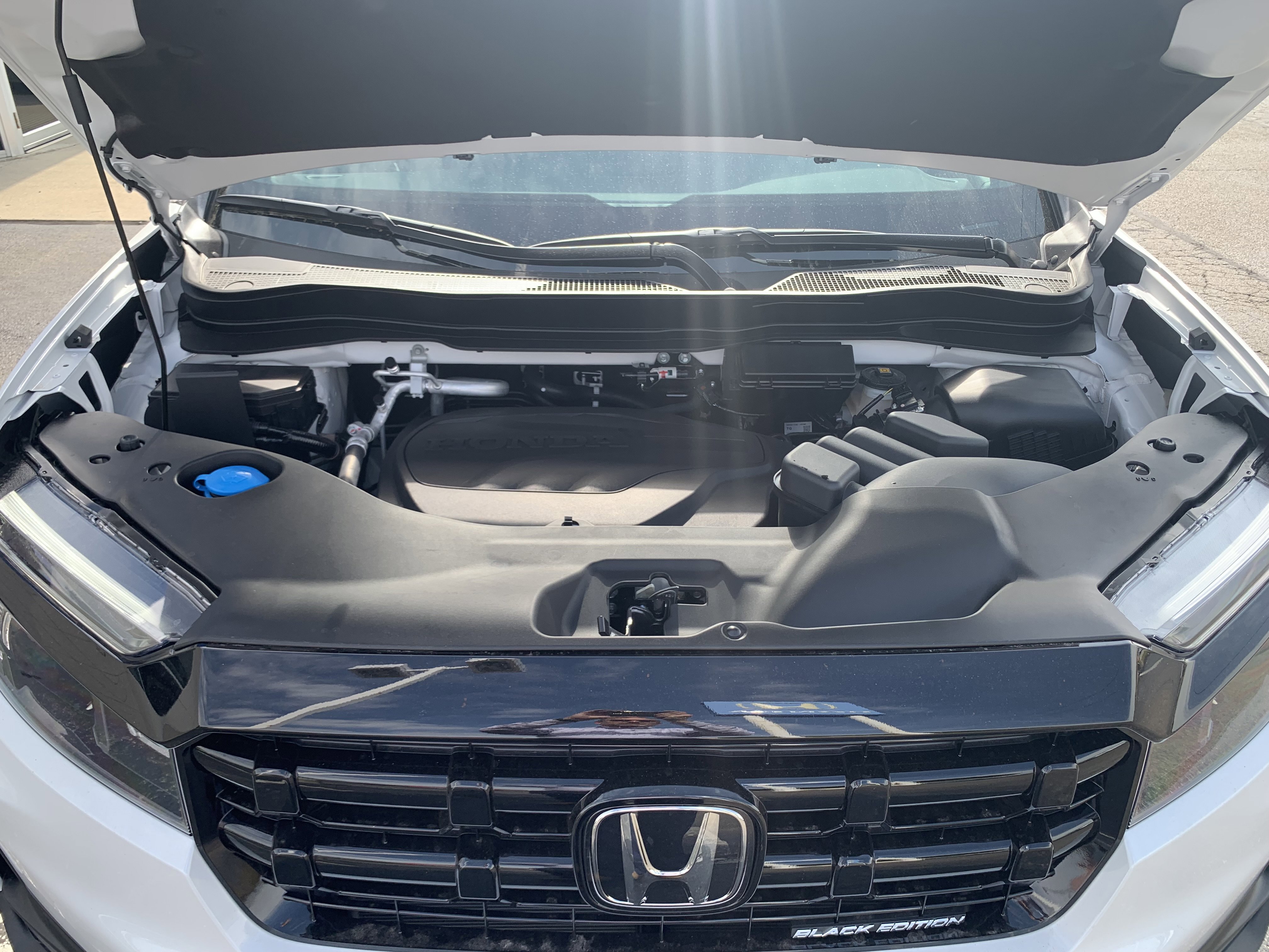 New 2026 Honda Ridgeline Black Edition image 16
