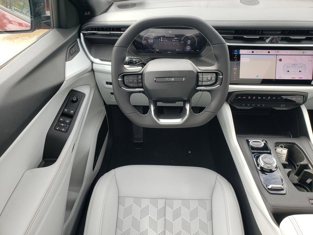 New 2026 Jeep Cherokee Overland w/ Trailer Tow Group image 14