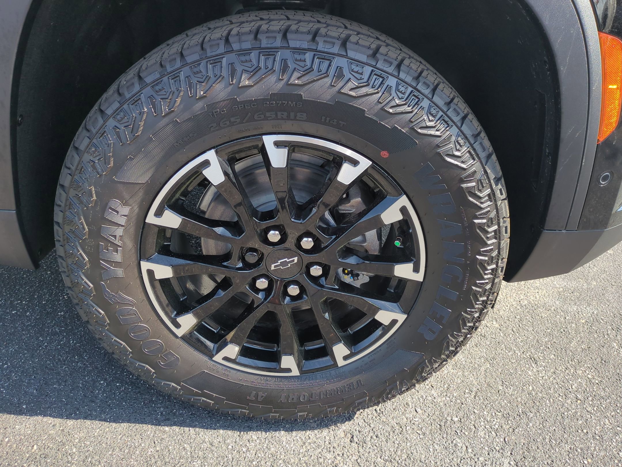 New 2026 Chevrolet Traverse Z71 image 12