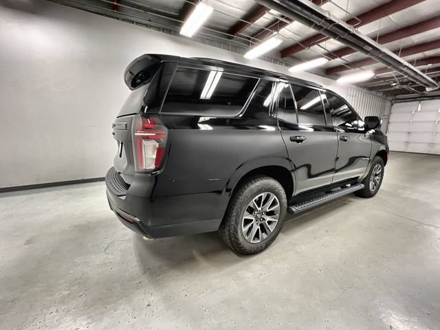 Certified 2022 Chevrolet Tahoe Z71 w/ Luxury Package AWD/4WD image 8