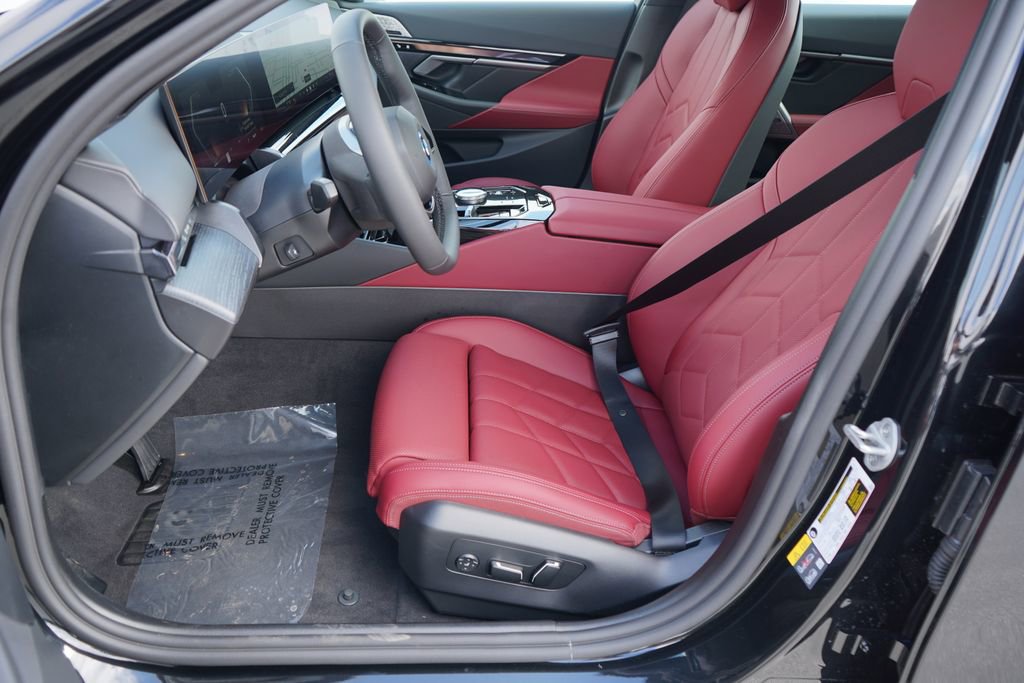 Used 2026 BMW i5 eDrive40 image 11