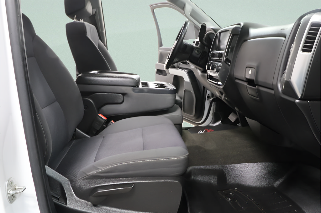 Used 2017 Chevrolet Silverado 2500 LT w/ LT Convenience Package AWD/4WD image 27