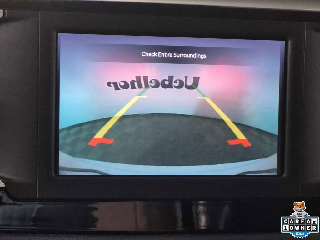 Used 2023 Chrysler Voyager LX image 19