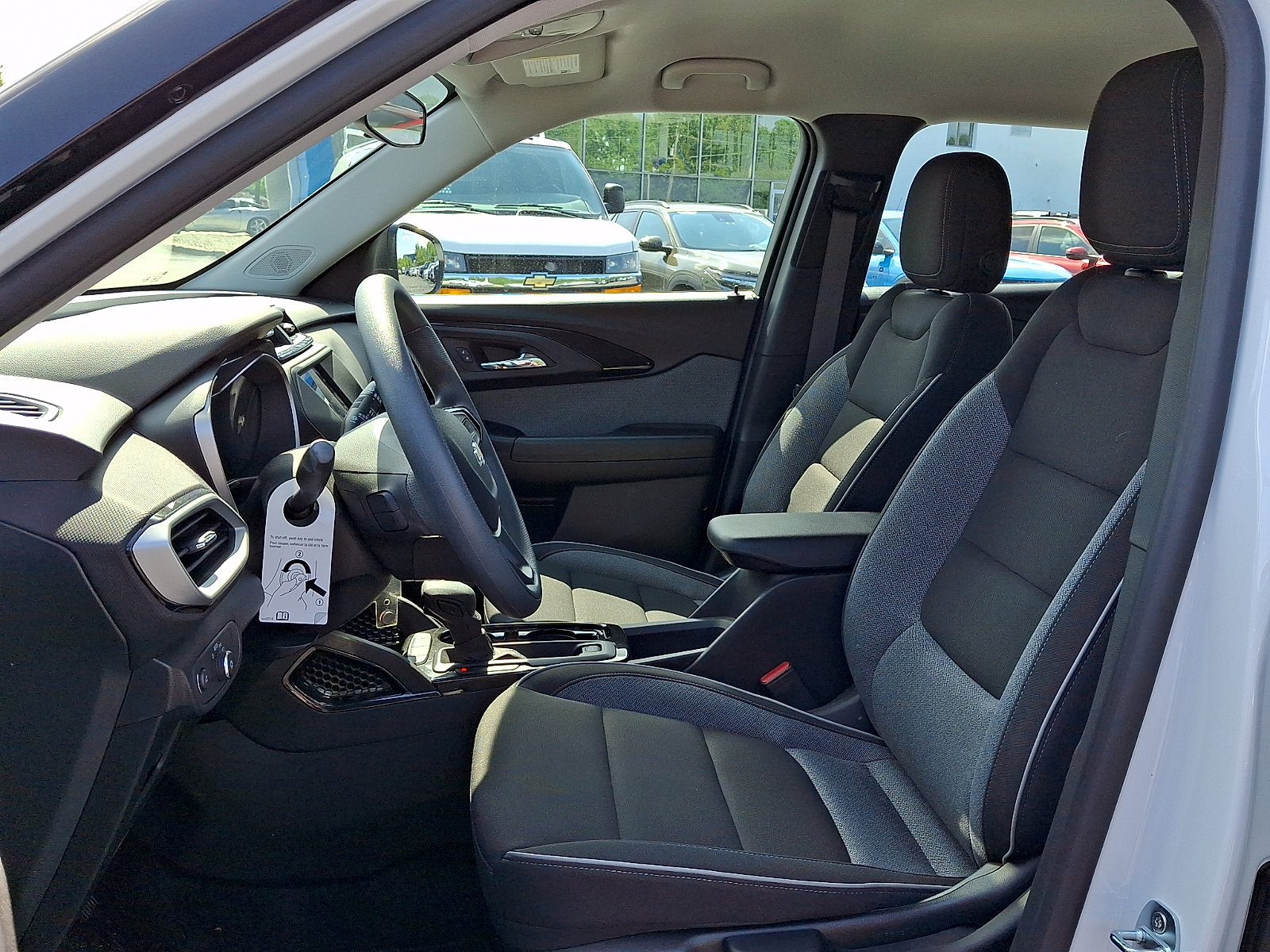 Used 2023 Chevrolet TrailBlazer LS FWD image 14