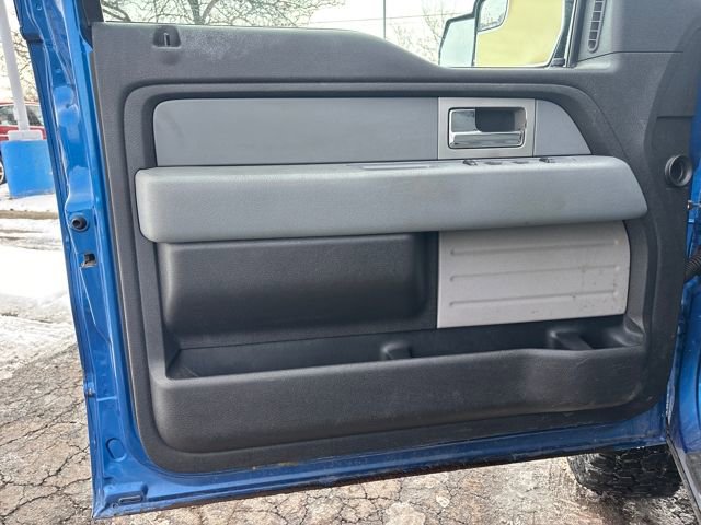 Used 2011 Ford F150 XLT w/ XLT Convenience Pkg image 12