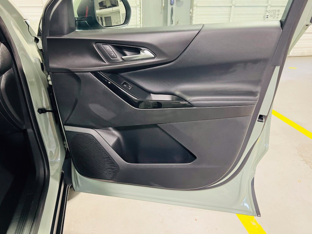 Used 2026 Chevrolet Equinox LT FWD image 35