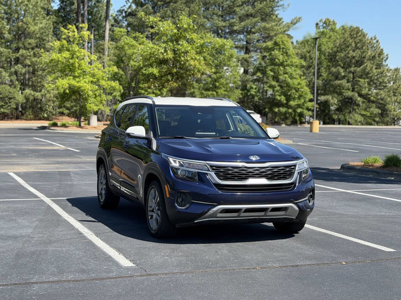 Used 2021 Kia Seltos S FWD image 1