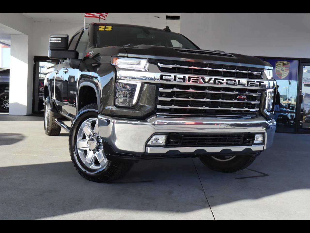 Used 2023 Chevrolet Silverado 2500 LTZ image 1