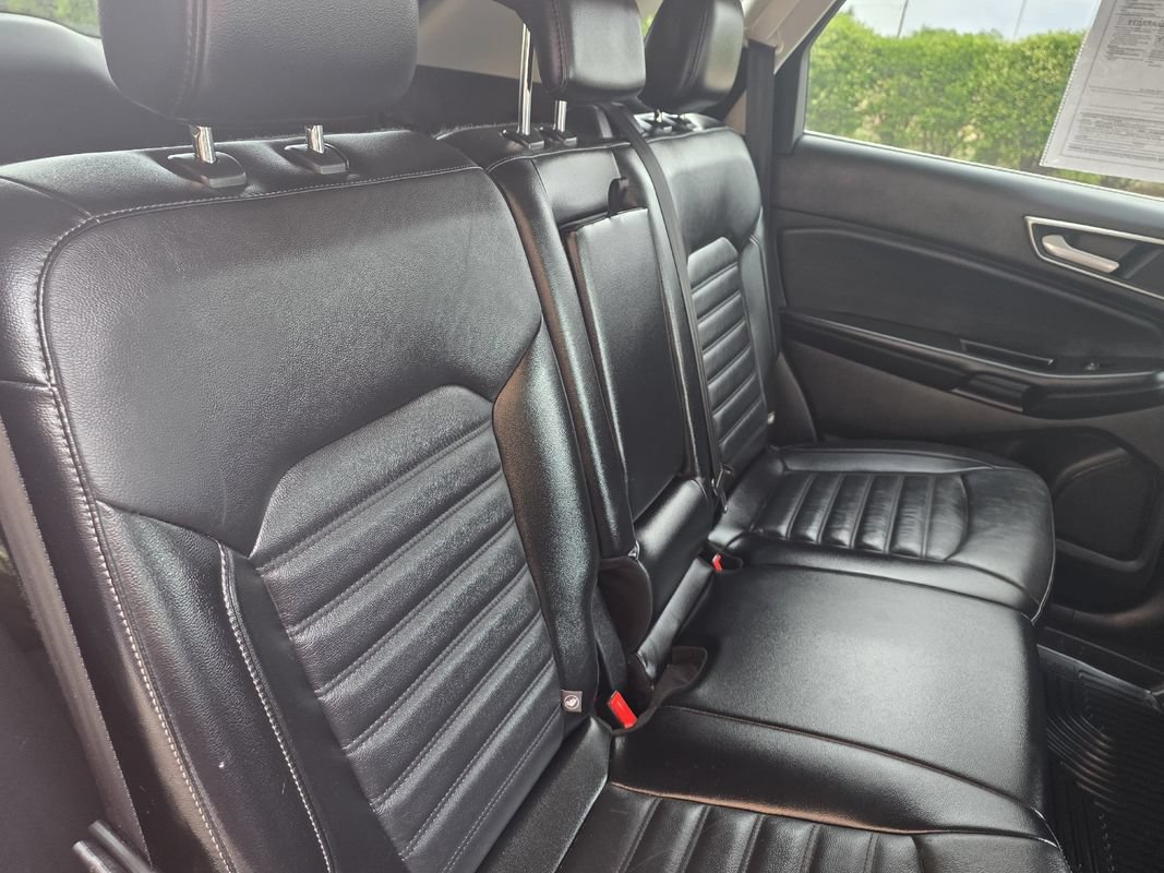 Used 2015 Ford Edge SEL w/ Equipment Group 201A FWD image 22