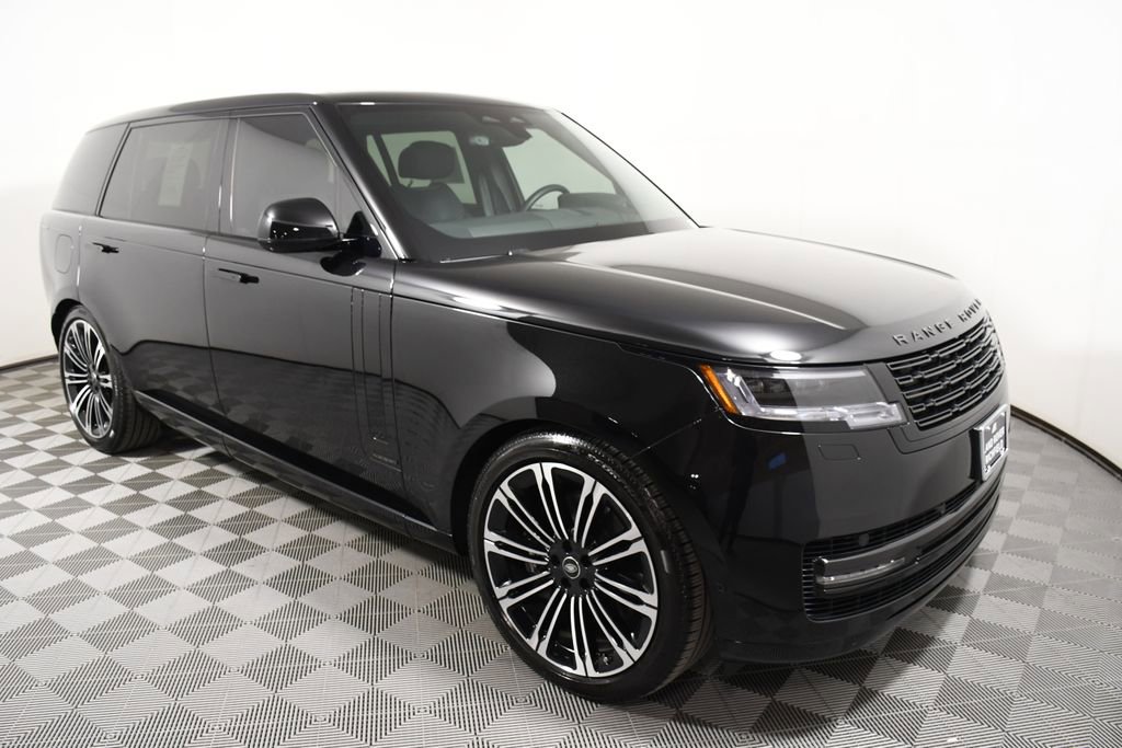 Used 2025 Land Rover Range Rover Long Wheelbase Autobiography image 8
