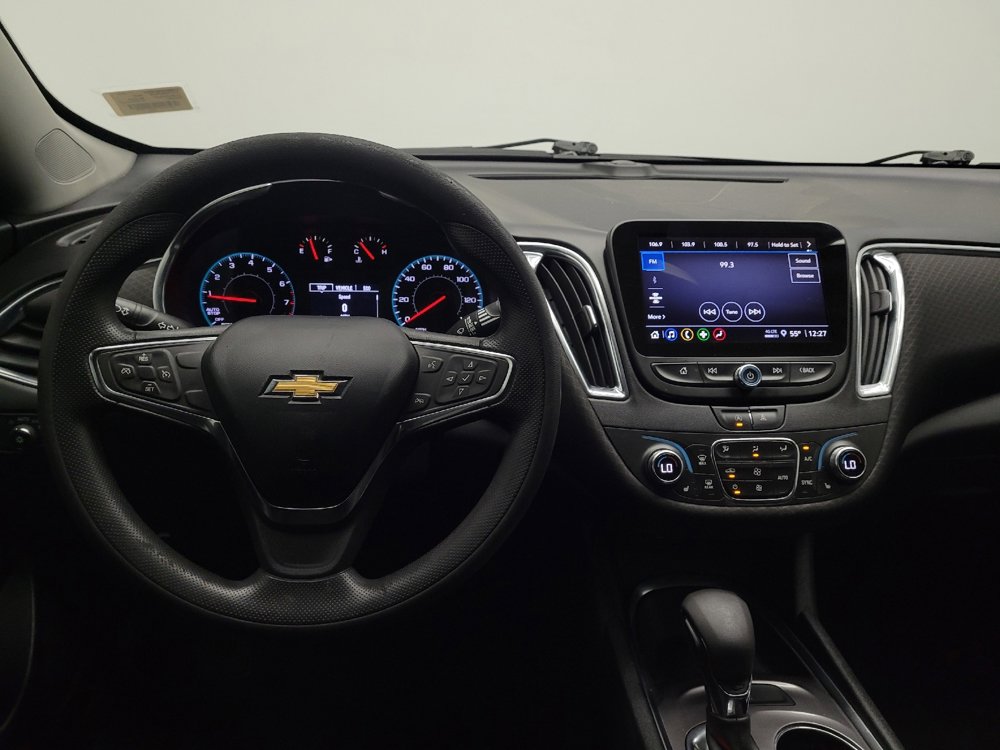 Used 2021 Chevrolet Malibu LT FWD image 22