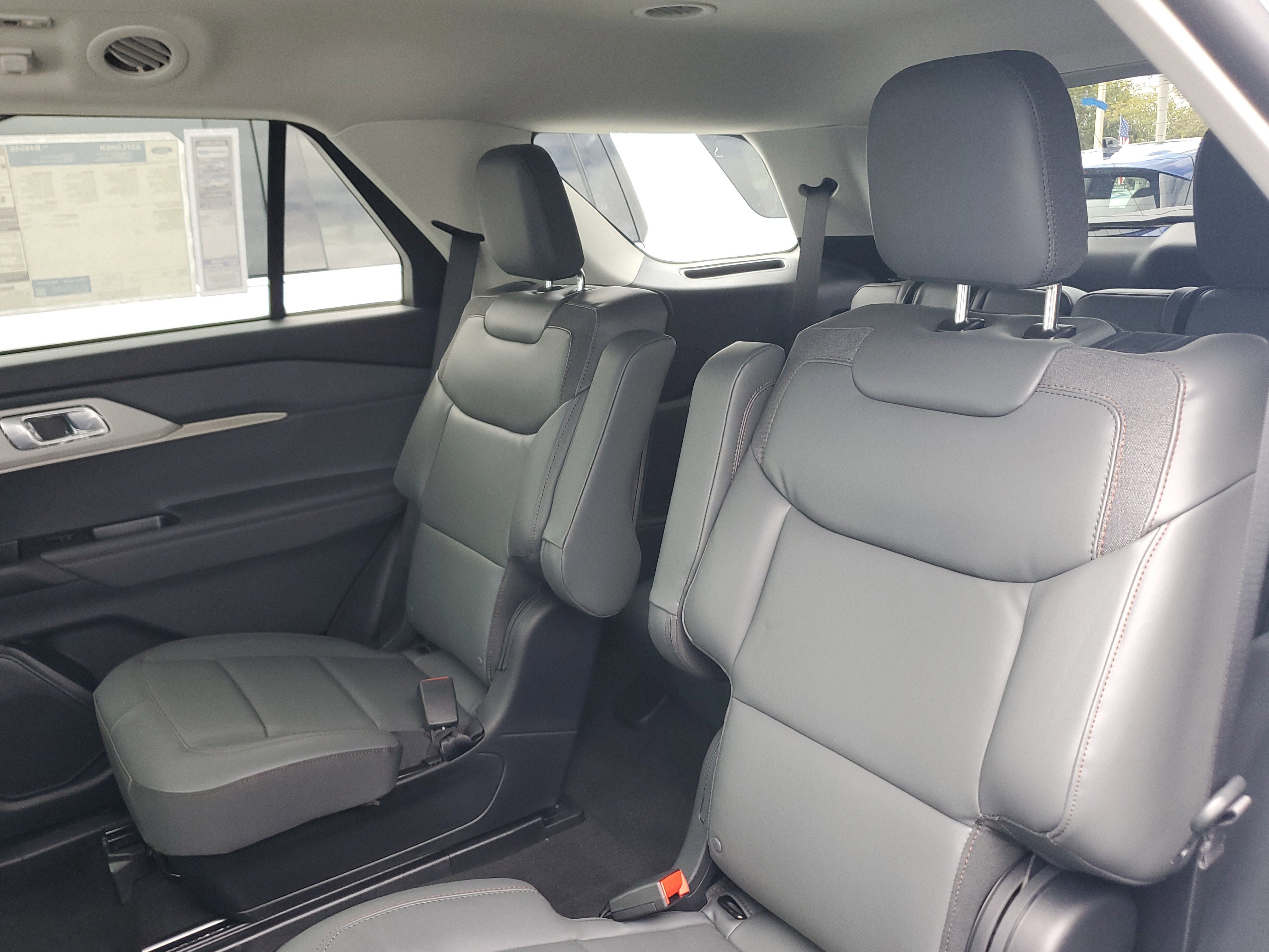 New 2026 Ford Explorer Active image 11