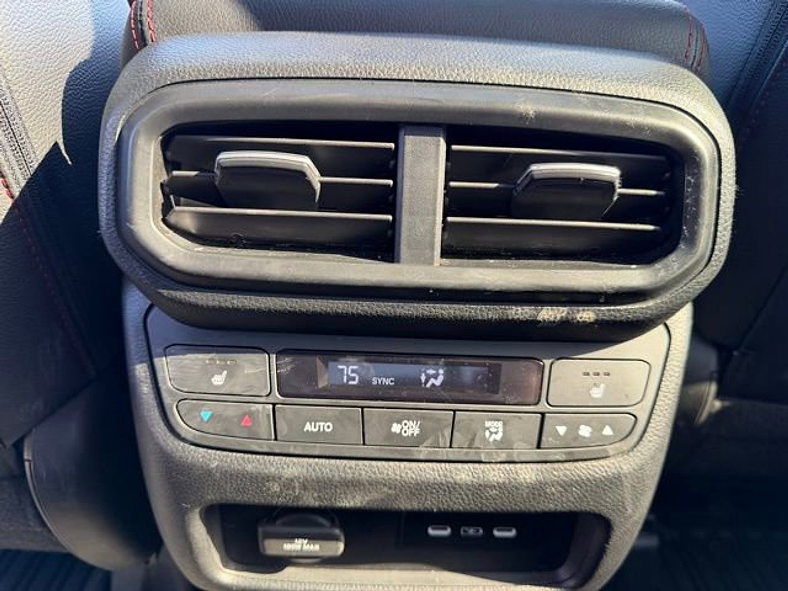 Used 2025 Honda Ridgeline Black Edition image 22