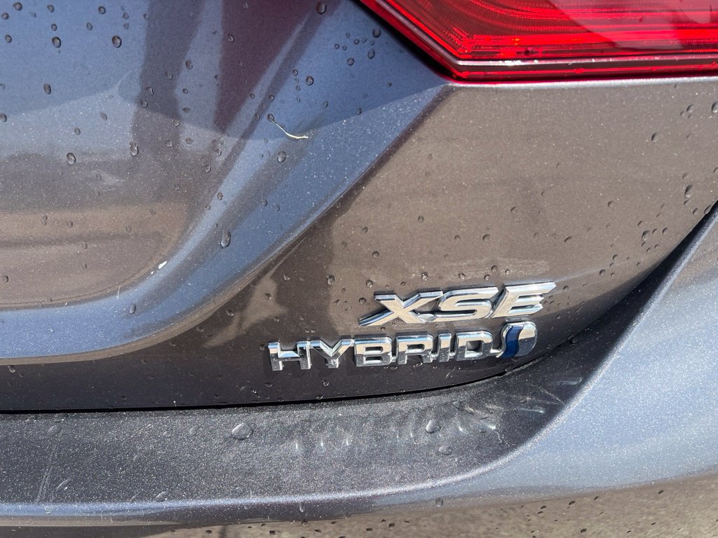 Used 2024 Toyota Camry XSE FWD image 33
