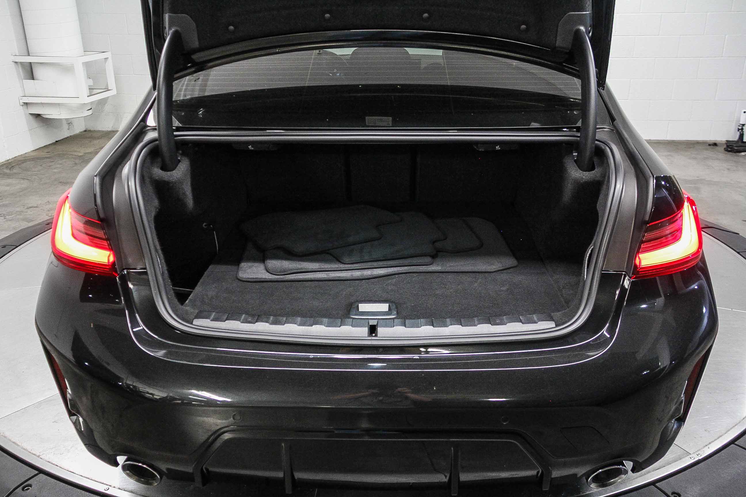 Certified 2023 BMW 330e w/ M Sport Package image 26