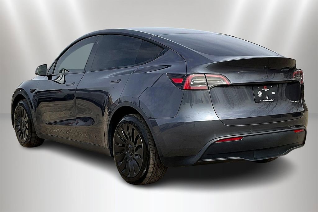 Used 2021 Tesla Model Y Long Range image 4