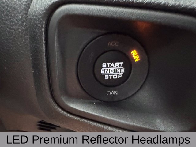 Certified 2026 Jeep Gladiator Sport AWD/4WD image 39