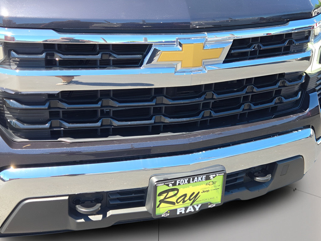 Certified 2023 Chevrolet Silverado 1500 LT AWD/4WD image 4