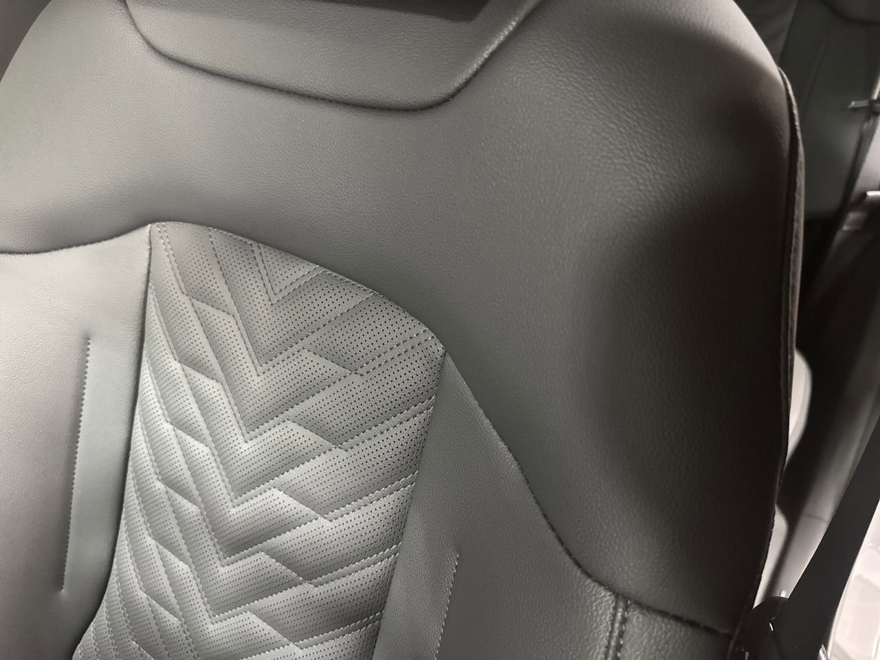 New 2026 Kia Sportage X-Line image 16