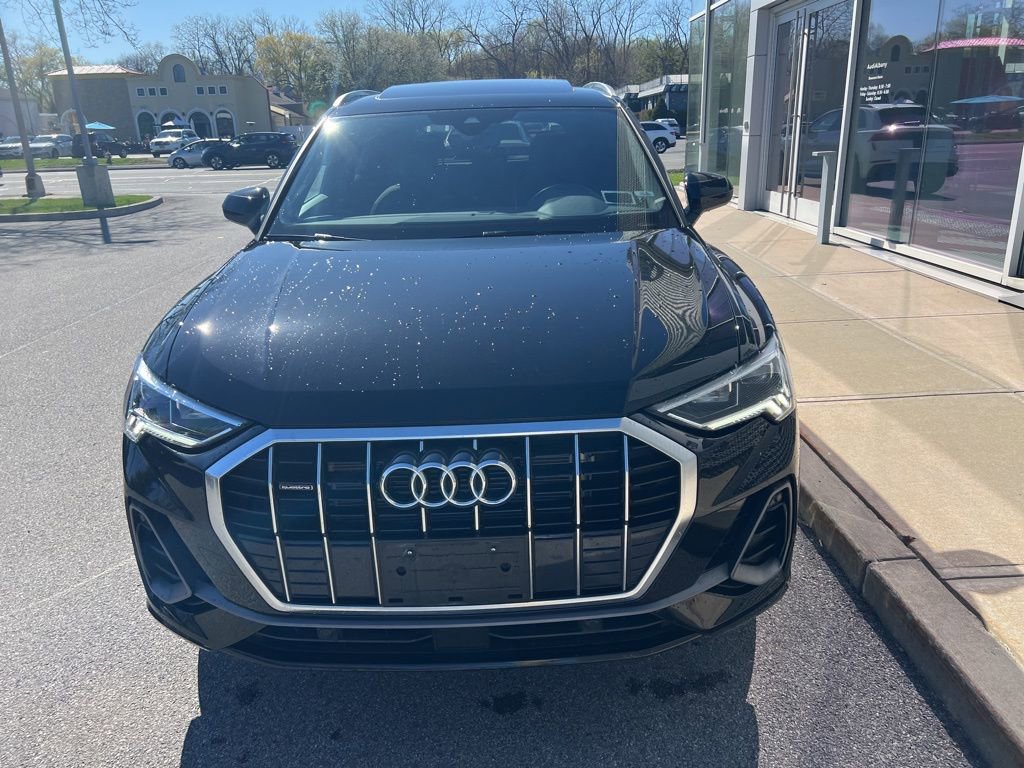 Used 2023 Audi Q3 2.0T Premium w/ Convenience Package image 47