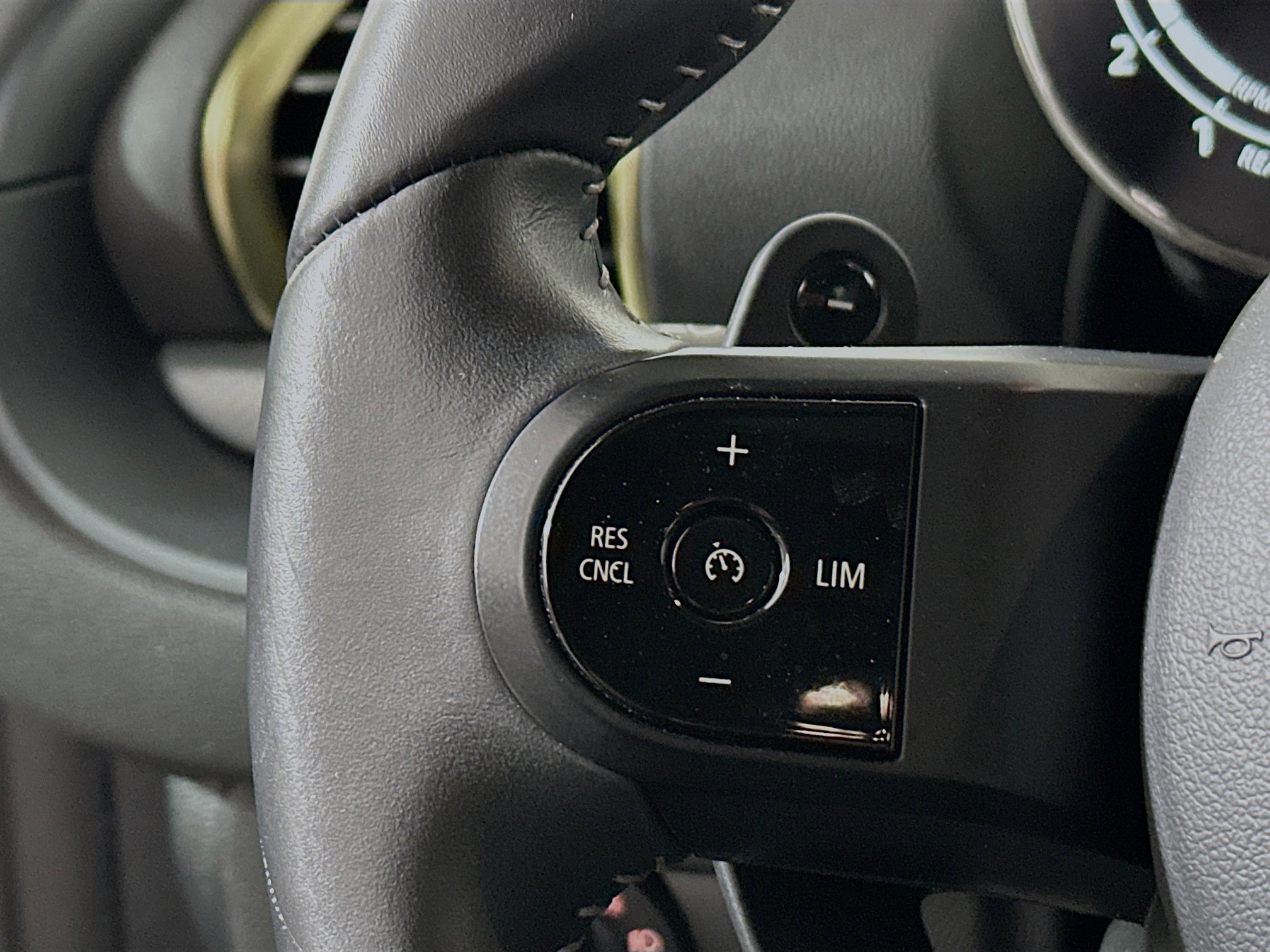 Used 2024 MINI Cooper Clubman S w/ MINI Untold Edition image 16