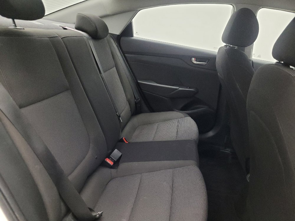 Used 2018 Hyundai Accent SE FWD image 19