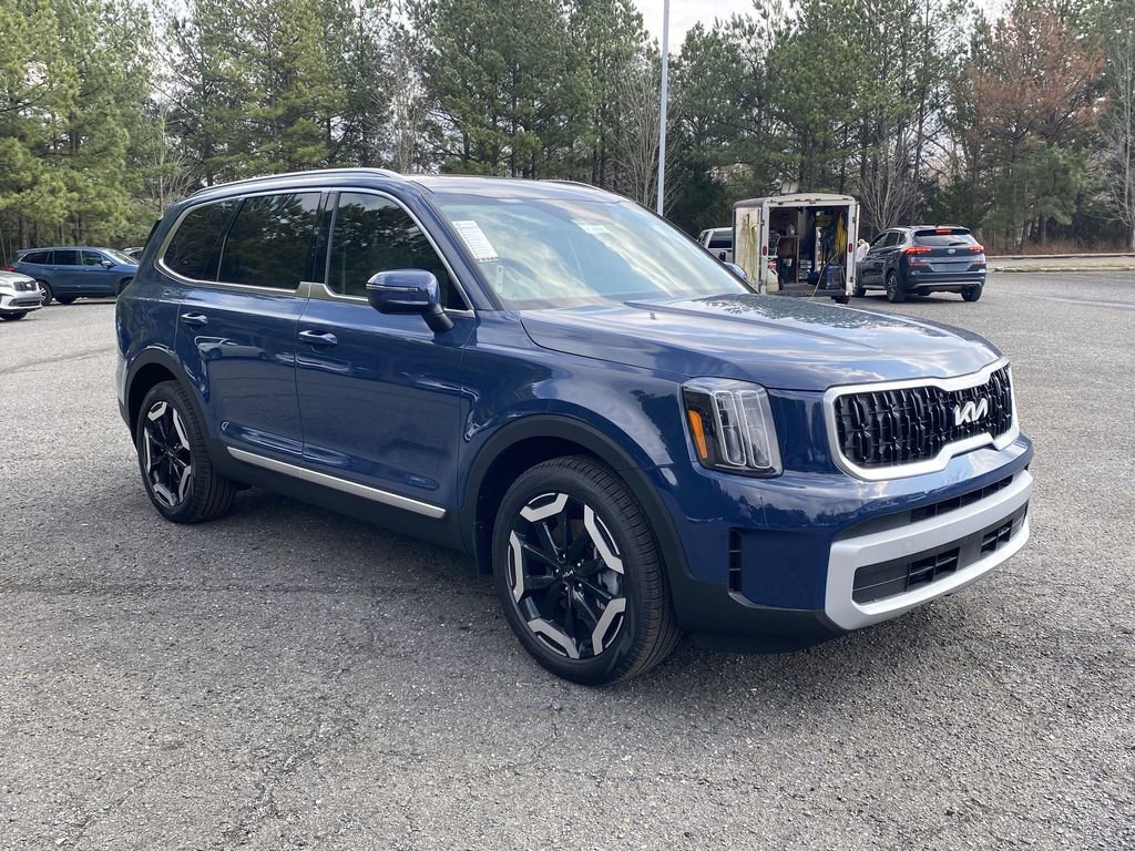 New 2025 Kia Telluride EX image 2