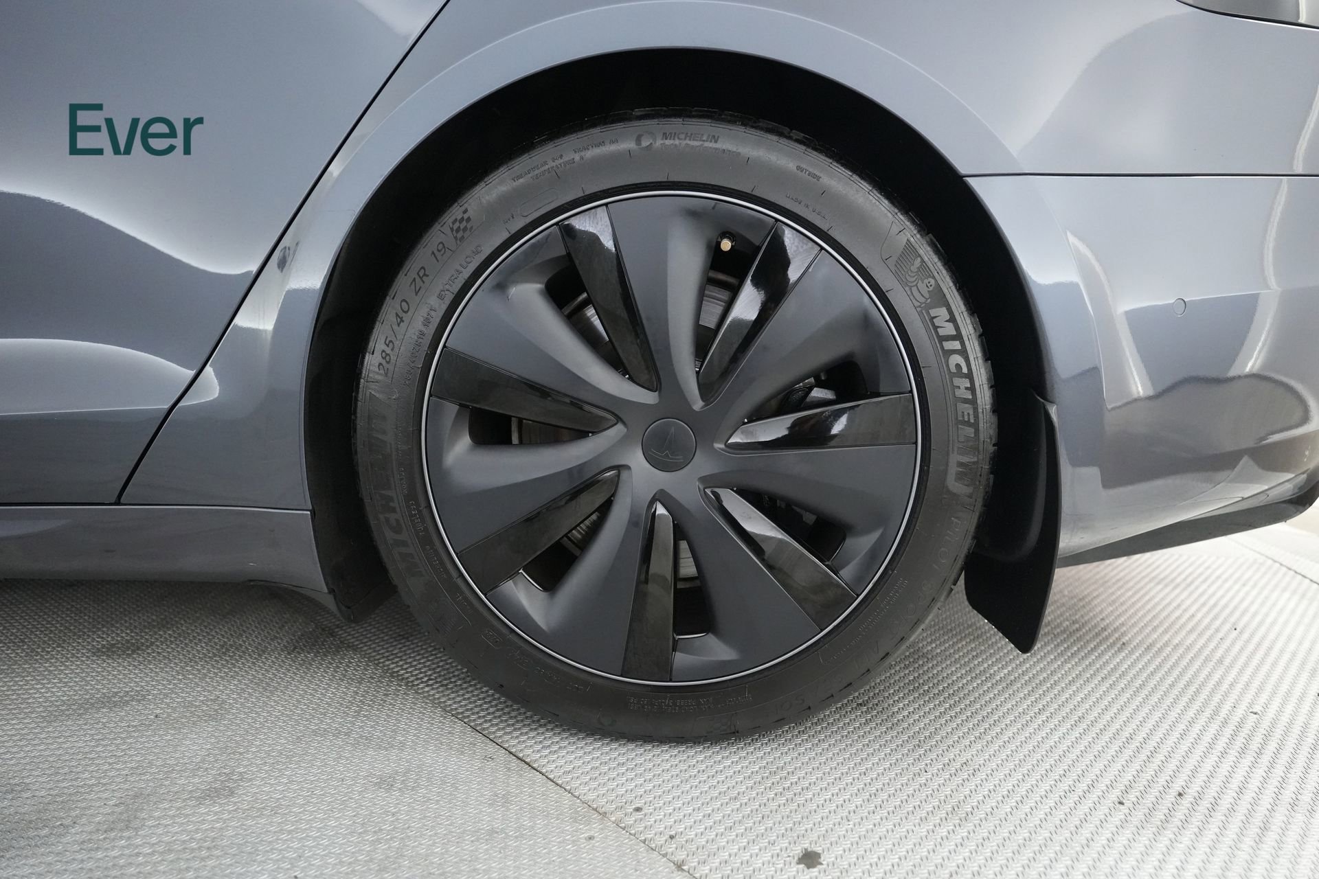 Used 2023 Tesla Model S Standard Range AWD/4WD image 9