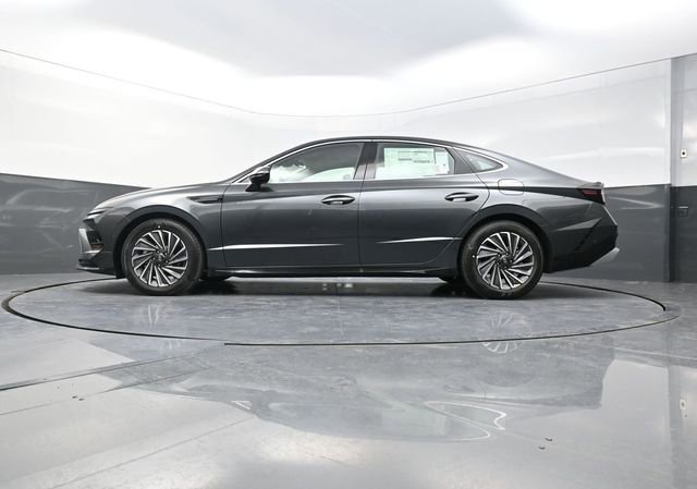 New 2026 Hyundai Sonata Limited FWD image 35