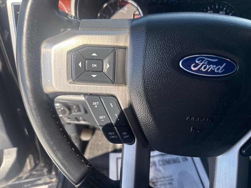 Used 2022 Ford F350 Platinum w/ FX4 Off-Road Package image 17