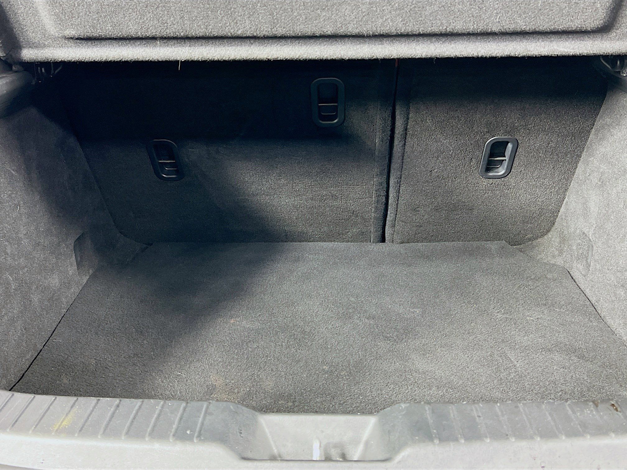 Used 2020 MAZDA MAZDA3 Hatchback w/ Premium Package image 24