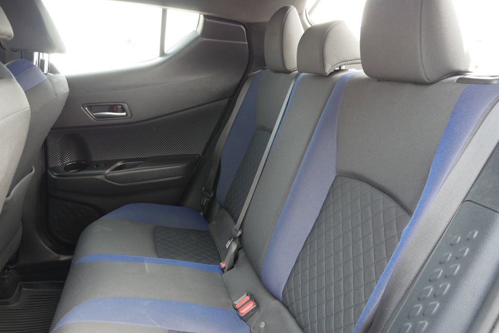 Used 2021 Toyota C-HR XLE image 27