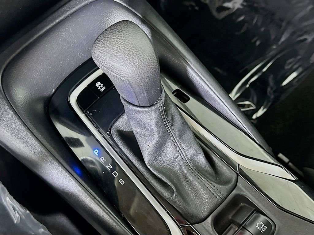 Used 2022 Toyota Corolla LE FWD image 27