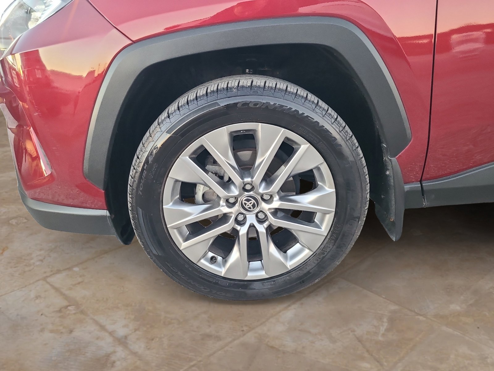 Used 2020 Toyota RAV4 Limited image 29