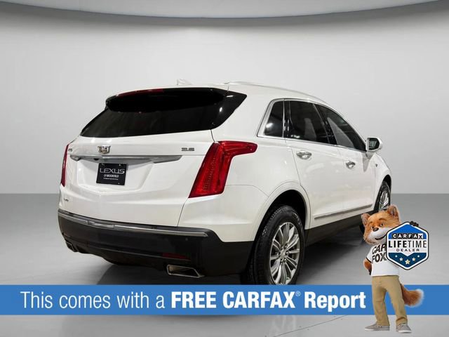 Used 2017 Cadillac XT5 Luxury w/ Driver Awareness Package image 3