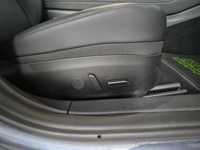 Used 2023 Tesla Model 3 Performance image 29