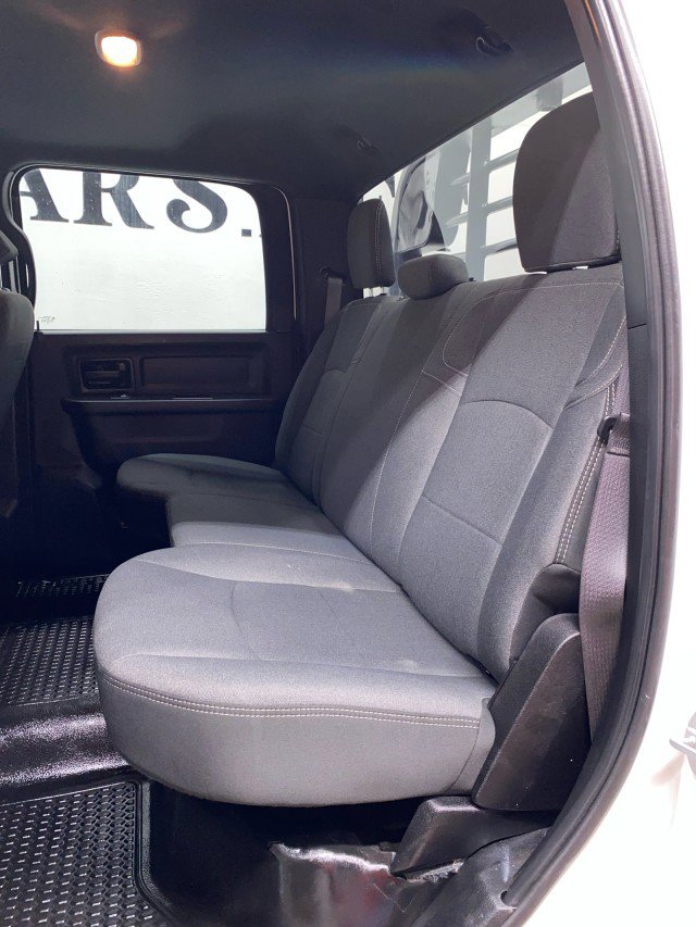 Used 2021 RAM 5500 Tradesman w/ Chrome Appearance Group image 25