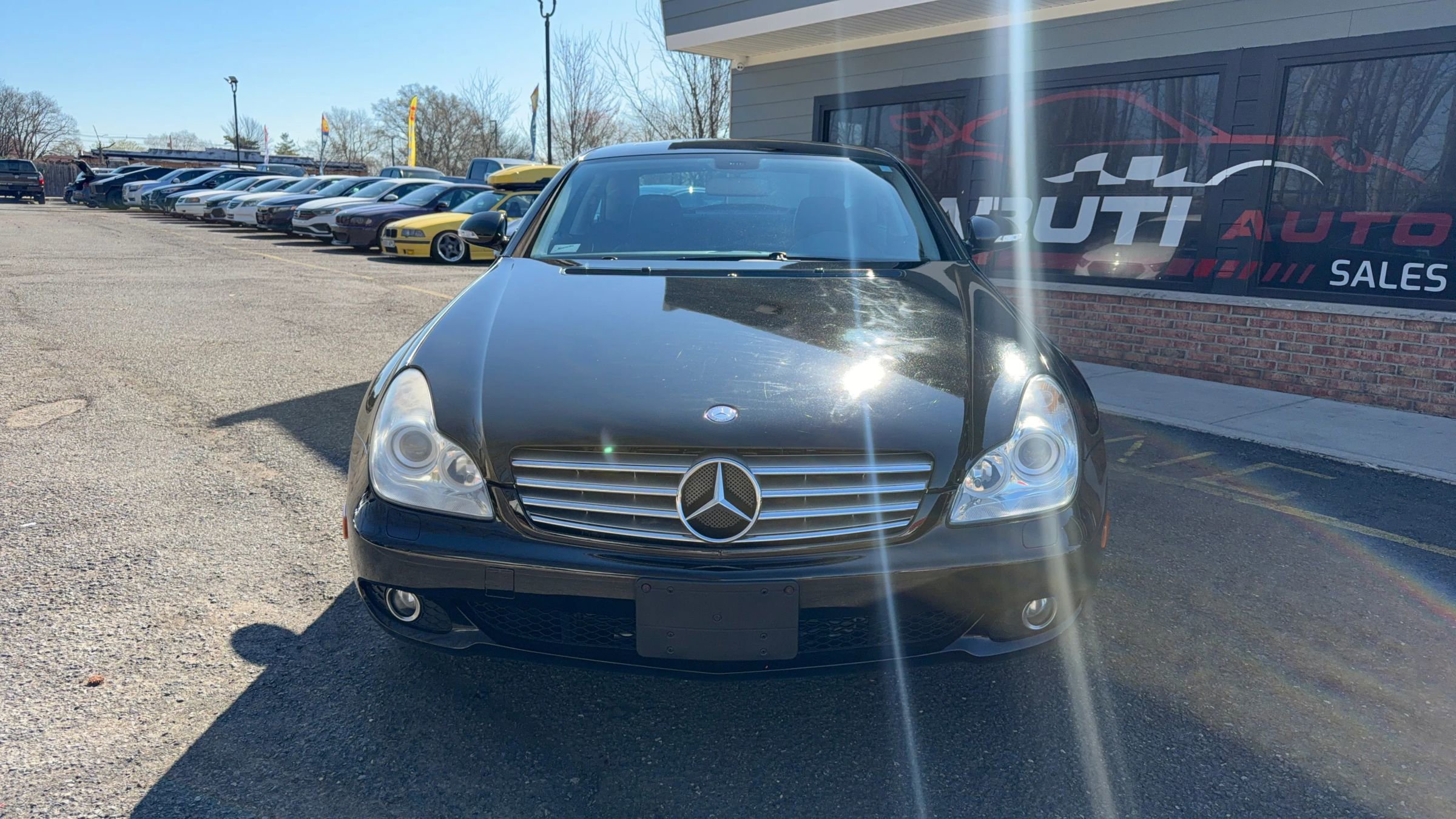 Used 2008 Mercedes-Benz CLS 550 image 2