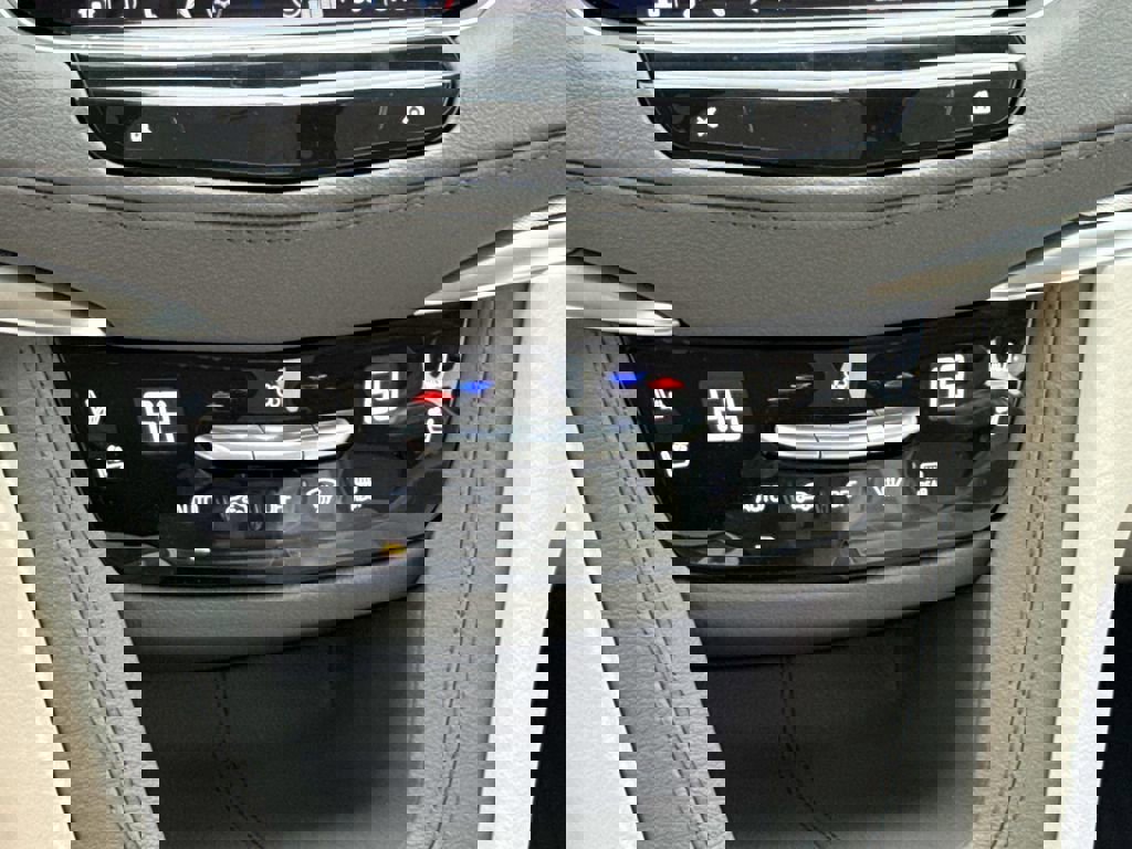 New 2026 Cadillac XT5 Premium Luxury w/ Driver Assist Package image 13