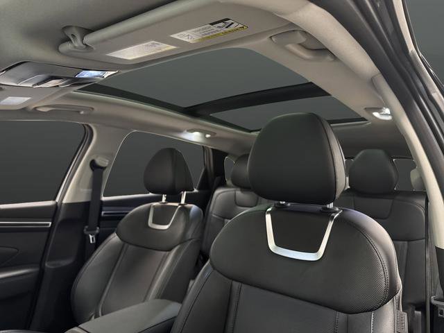 Used 2024 Hyundai Tucson Limited image 7