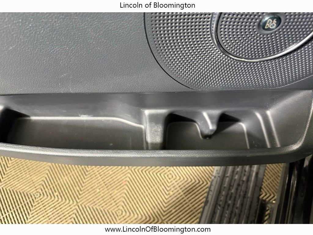 Used 2022 Ford Expedition Max Limited image 23