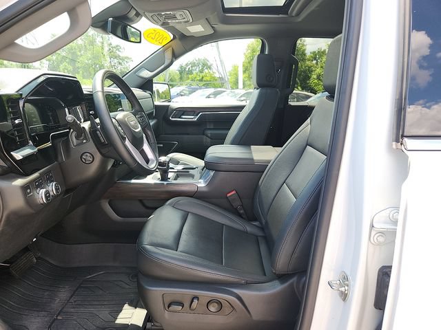 Certified 2025 GMC Sierra 1500 SLT w/ SLT Premium Plus Package AWD/4WD image 13