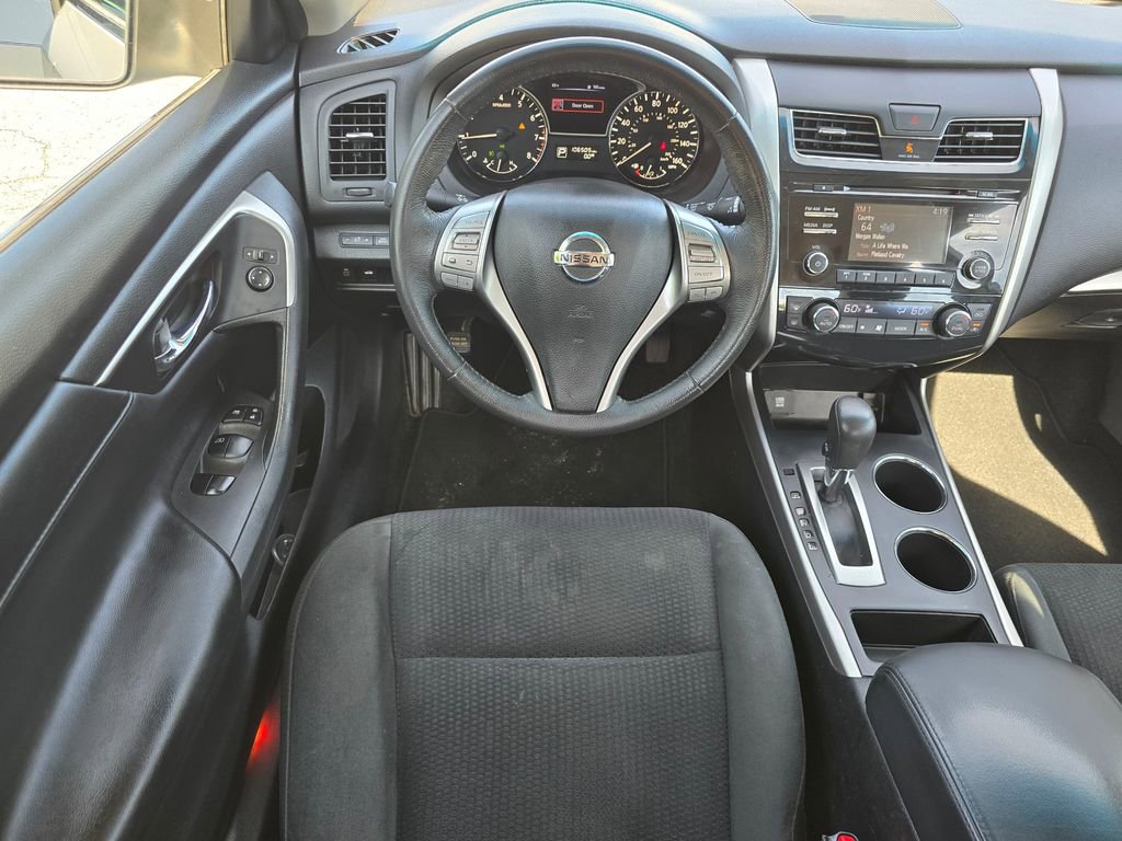 Used 2015 Nissan Altima 2.5 SV FWD image 18