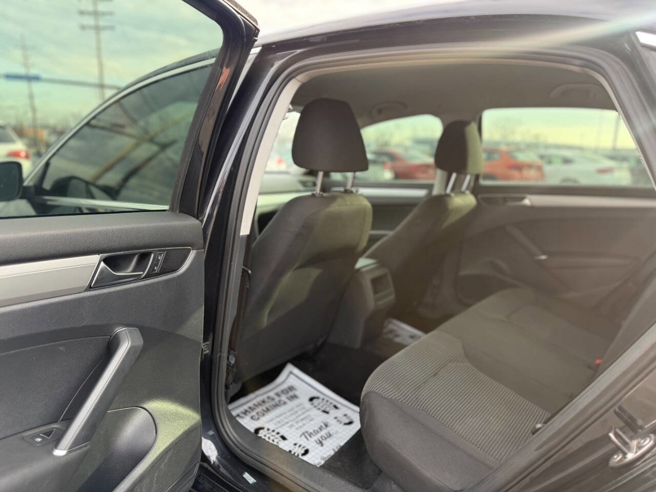 Used 2017 Volkswagen Passat 1.8T S image 10