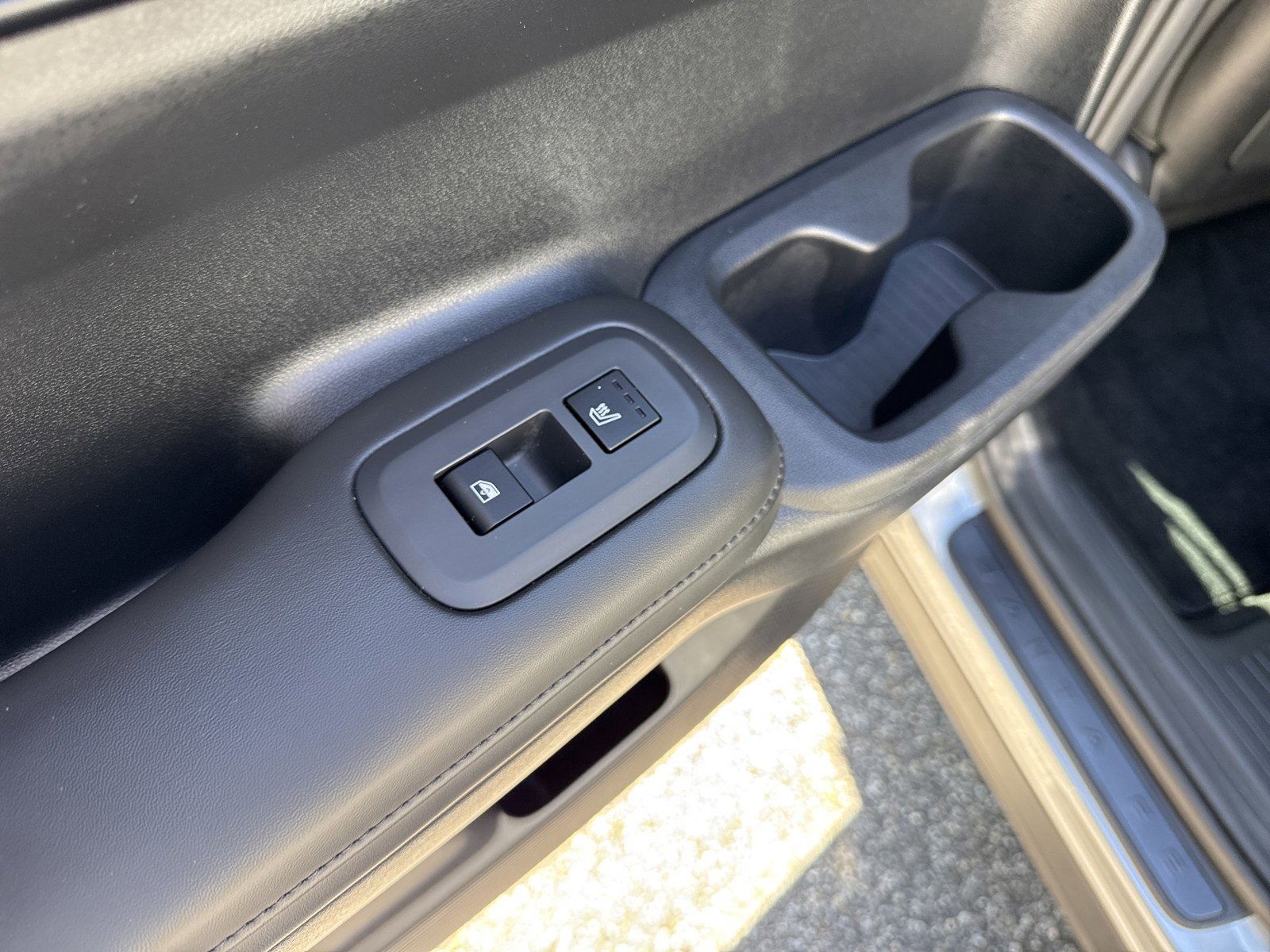 Used 2025 Hyundai Santa Fe Calligraphy image 15