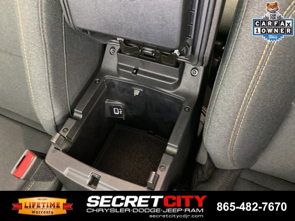 Used 2024 Jeep Wrangler Unlimited AWD/4WD image 25